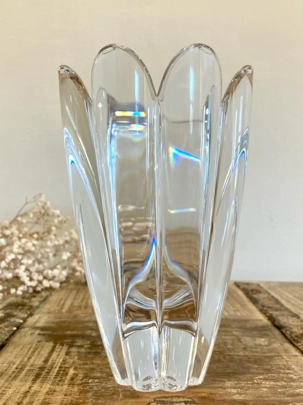 Orrefors Crystal Eight Point Tulip Flower Vase 6 5/8” Tall Sweden